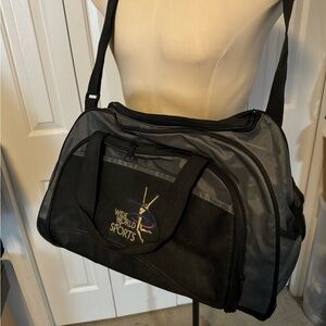 Overnight travel bag